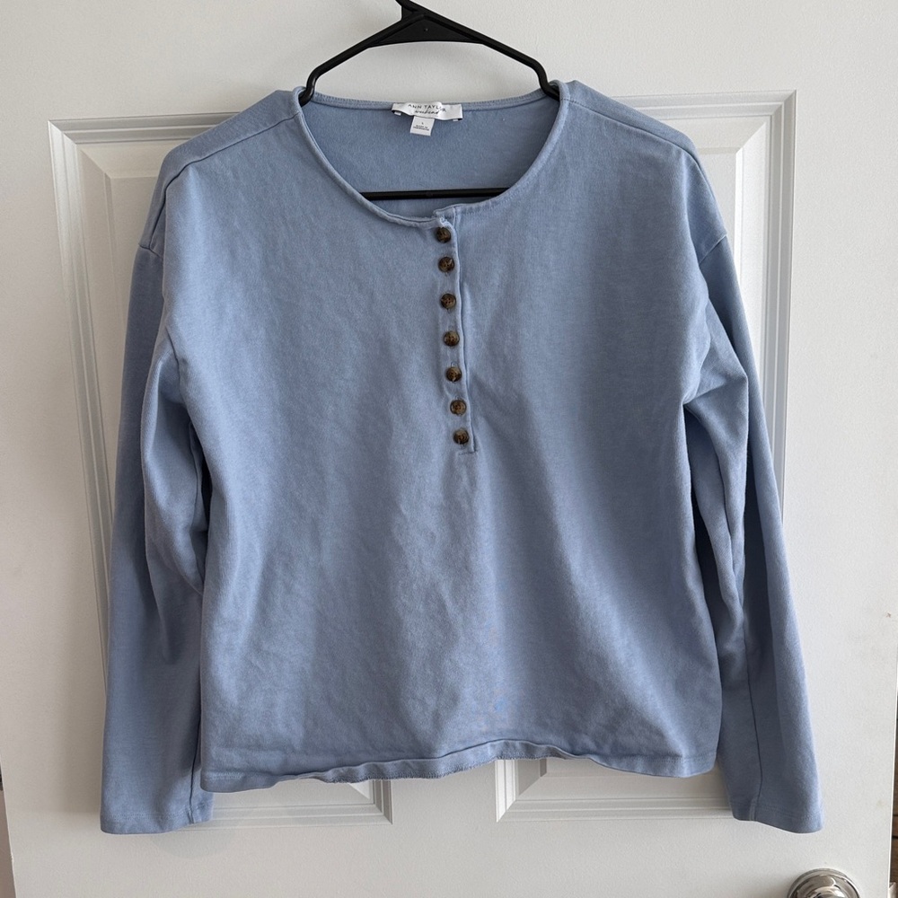 Ann Taylor Weekend Pale Blue Knit Top